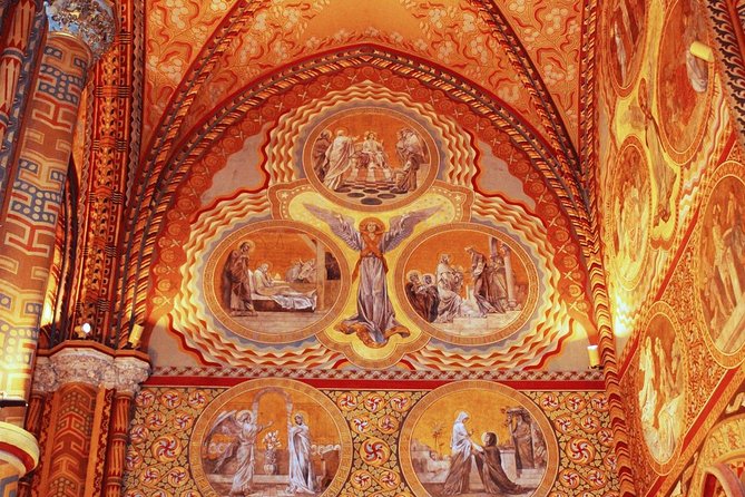 Castle District tour with Matthias Church Ticket & Cake & Coffee - Stop 5: Buda Castle Complex, What You Can See Without Rush