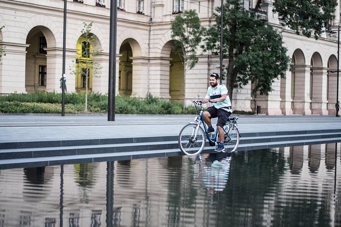 Coolest E-bike Tour in Budapest - Why an e-bike is the smart way to see Budapest