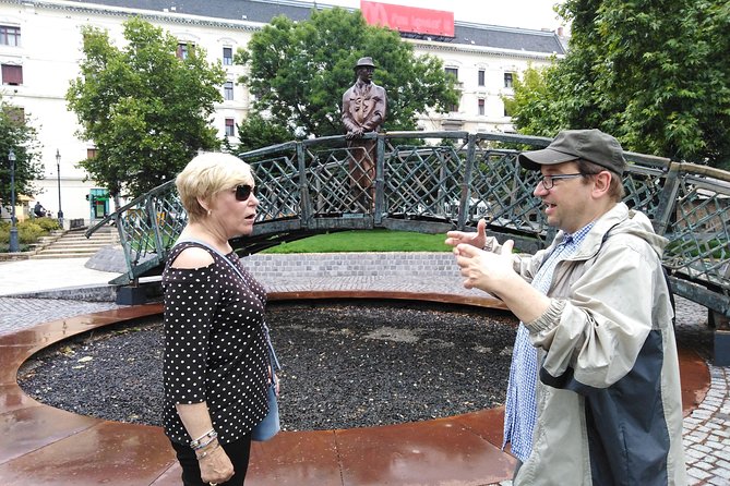 Downtown Pest Walking Tour - Parliament to the riverfront: Holocaust remembrance where it happened