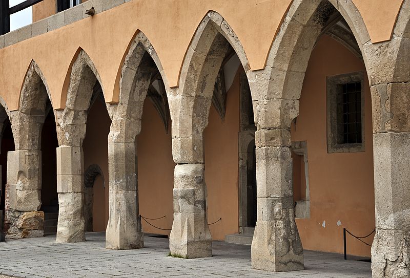 Eger, home to Bull's Bood, a private tour with winetaste - Price and value: is $412 per person worth it?