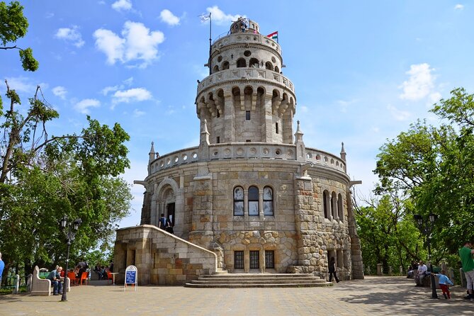Elisabeth tower visit by chairlift and private transport - From Batthyány tér to the Hills: The Real Value of the Private Ride