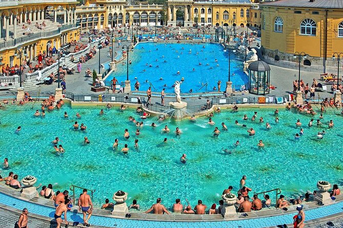 Entrance to Szechenyi Spa in Budapest - Food and drink inside the spa: good enough, not a full meal plan