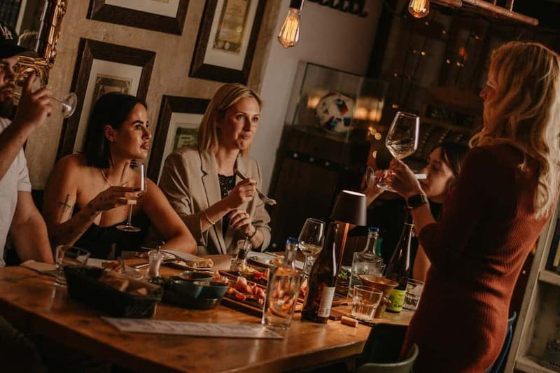 Food and Wine Tasting in Budapest by the Basilica - Your tasting lineup: 6 Hungarian wines, explained in plain language