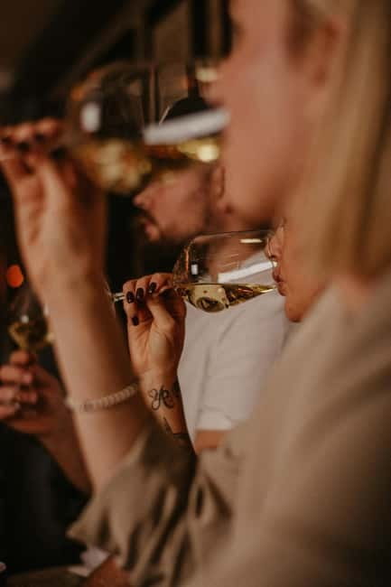 Food and Wine Tasting in Budapest by the Basilica - How the sommelier-led talk turns tasting into real learning