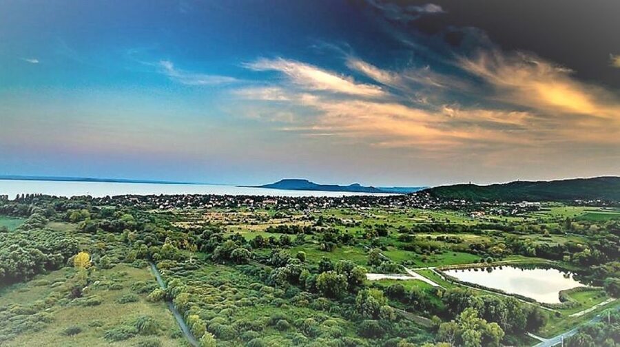 From Budapest: Lake Balaton Day Tour - How the Boat, Train, and Guided Walk Fit Together