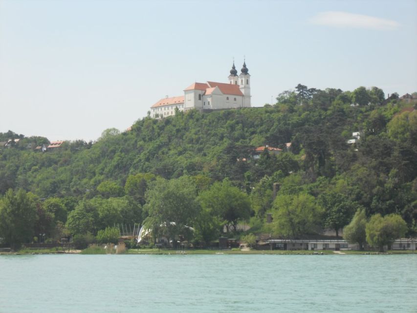 From Budapest: Lake Balaton Day Tour - What to Expect from Your Guide (and How to Work With Language Limits)