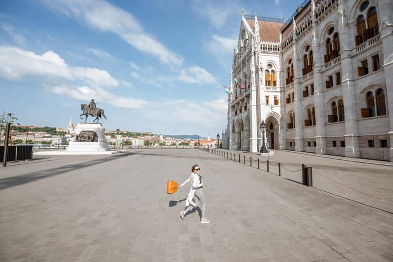From Vienna: Bratislava & Budapest Guide One Day Tour - Budapest: Big Monuments Plus a Walkable Classic Route
