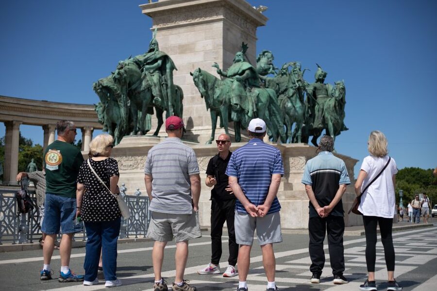Full Day Budapest City Tour with Lunch, Wine & Dessert - Andrassy Avenue to the Chain Bridge, then Basilica and Liberty Square