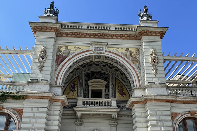 Gems of the Budapest Castle District Walking Tour - Buda Hill Funicular, Turul Bird, and the King Matthias Fountain Moment