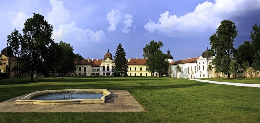 Godollo: The Royal Palace of Gödöllő Ticket - Palace Park Included, a Place to Refocus After the Rooms