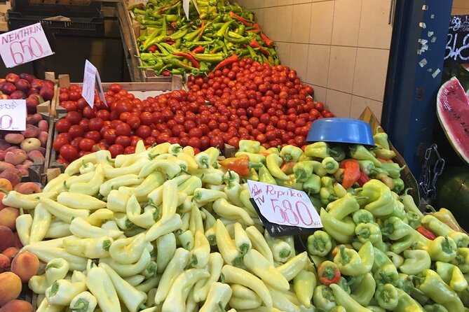 Gourmet Market Walk at the Great Market Hall of Budapest - Meeting points that depend on the day