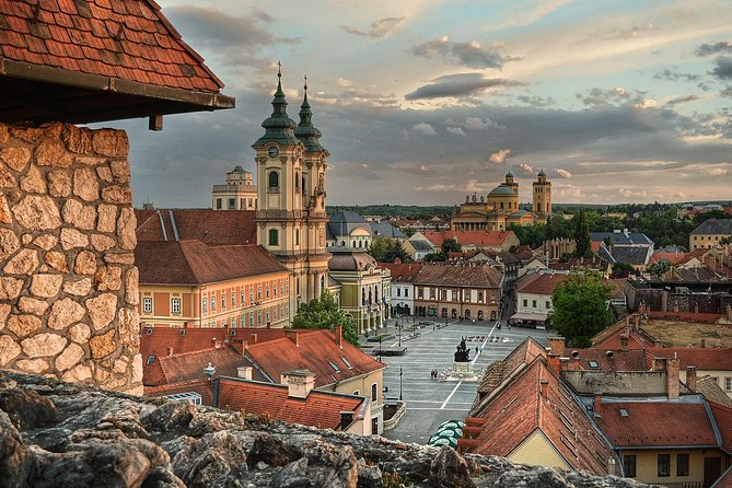 HOLLÓKŐ UNESCO World Heritage site + Eger Castle Private guided tour - Eger Castle on the cliff: the 1552 story and the town views