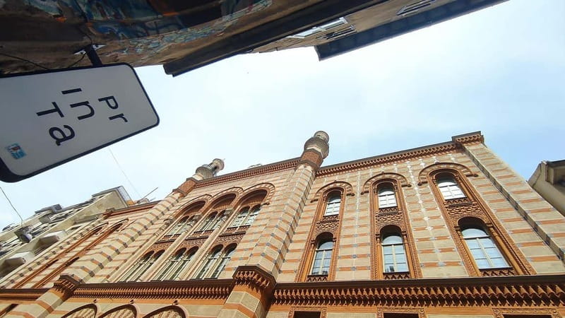 Jewish Budapest (German-language city tour) - Flodni dessert: the simplest memory trick in the Jewish Quarter