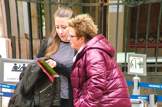 Jewish Heritage / Full tour - Dohány Street Synagogue: the main event, plus Wallenberg, the cemetery, and more