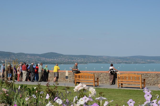 Lake Balaton & Cruise - Balatonfüred: the promenade stroll that makes the lake feel real