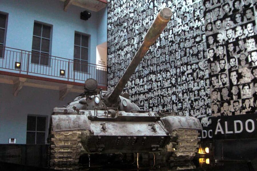 Life Behind the Iron Curtain, the communist Budapest private - Citadella, the Freedom Statue, and the view that sets the timeline