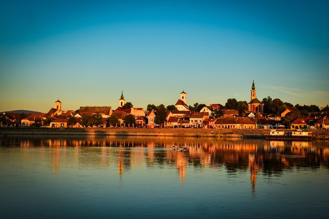 Luxurious, private day cruise with a waterlimousine to Szentendre - Who should book, and who might want a different plan