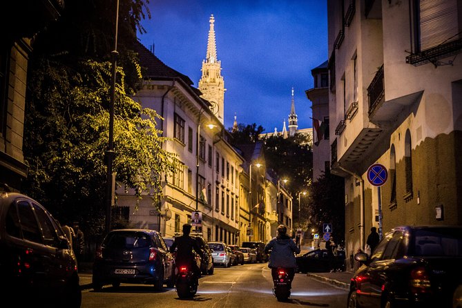 MonsteRoller E-Scooter Rental in Budapest - What the included extras actually do for you