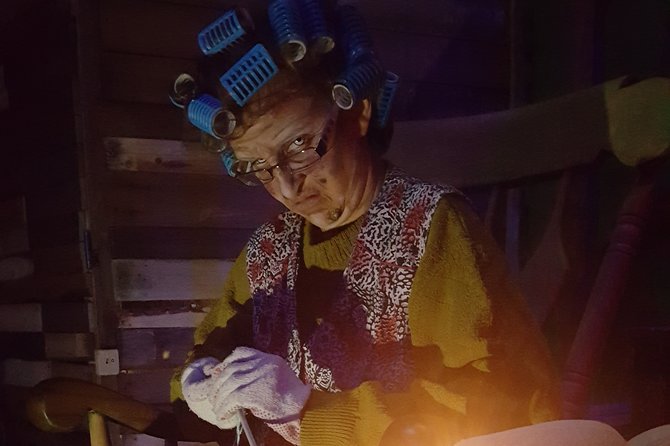 Nightmare in Budapest Interactive Horror Experience - How the Scares Work: Darkness, Lights, and Actor Proximity