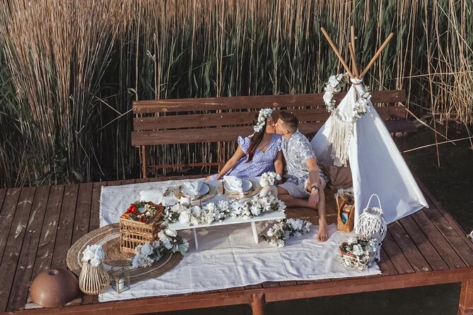 Picnics experience in Hungary - Booking and Where You Start: Orom Street, Mobile Ticket, and Simple End Point