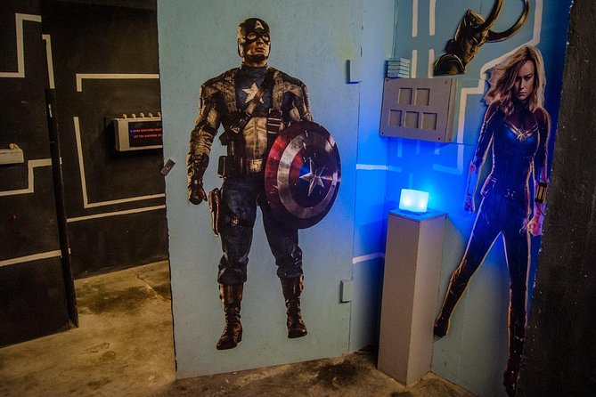 Private Escape Game Experience in Budapest - Where you meet LockedMeIN Escape Rooms in Budapest