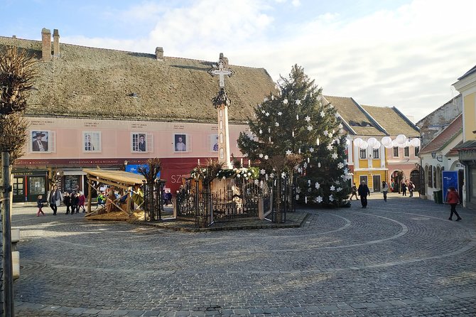 Private Guided Tour to Szentendre & Visegrád Castle (Danube Bend) - The guides, the pacing, and why small choices matter