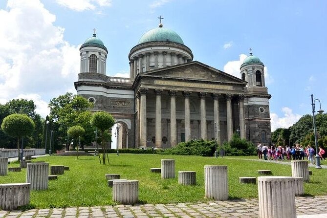 Private or SmallGroup Budapest Danube Bend Tour Lunch and Cruise - Visegrád Castle ruins: the Matthias-era story in about 90 minutes