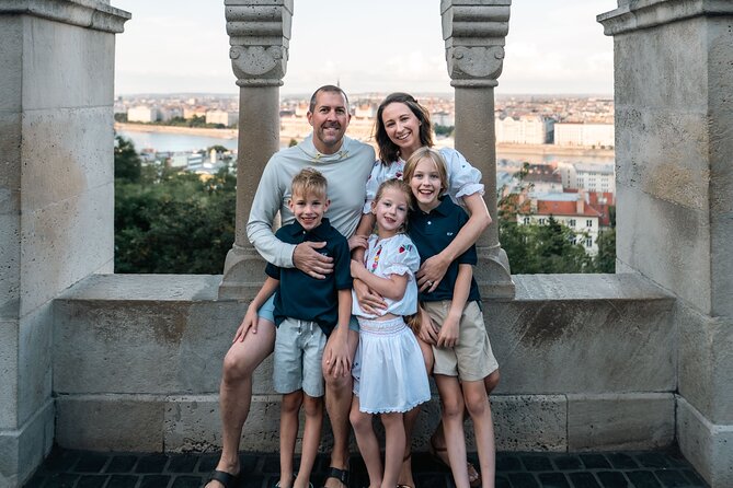 Private photography photo session at Fisherman Bastion - The route: Fisherman’s Bastion, Hunyadi János út 13, and Chain Bridge