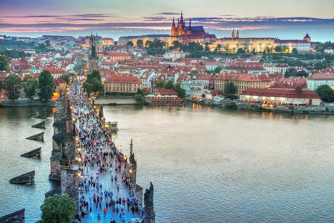 Private Transfer from Budapest to Prague with 2 hours for sightseeing - Pickup in Budapest and Drop-off in Prague, With Comfort That Actually Helps