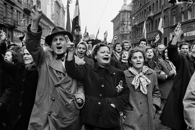 Rise Against the Soviet: The 1956 Revolution - Private Tour - Private touring in a small group, with pickup included