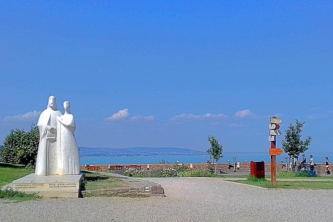 See the Hungarian Sea: Lake Balaton - The Drive and Pace: Comfortable Timing, Not a Sprint