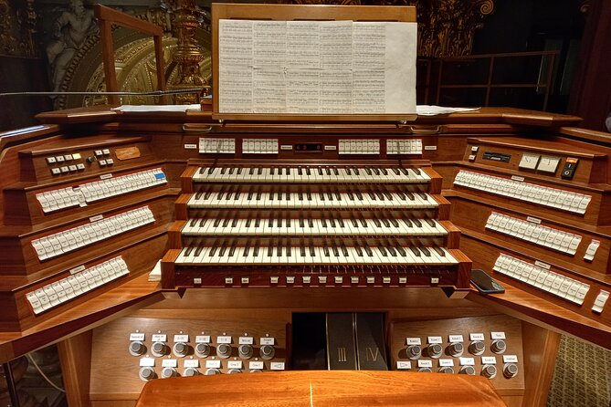 St.Stephen's Basilica: Grand Organ Concert & Ticket - The 20-minute concert: performance first, then architecture