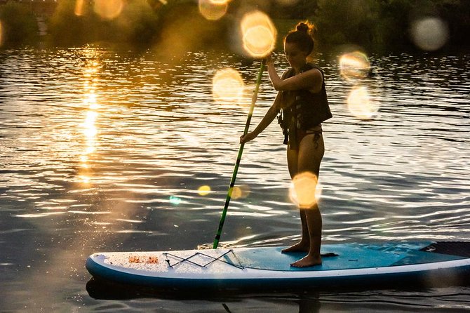 SUP Budapest: Sunset tour - Guides, group pace, and the personalities you might meet