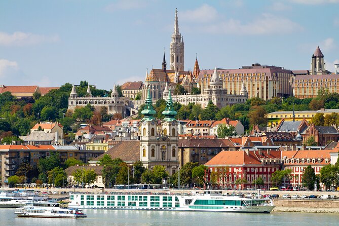 Welcome to Budapest 3 hrs Must See Private Tour by car - Price and value: what you pay for with a private 3-hour car tour